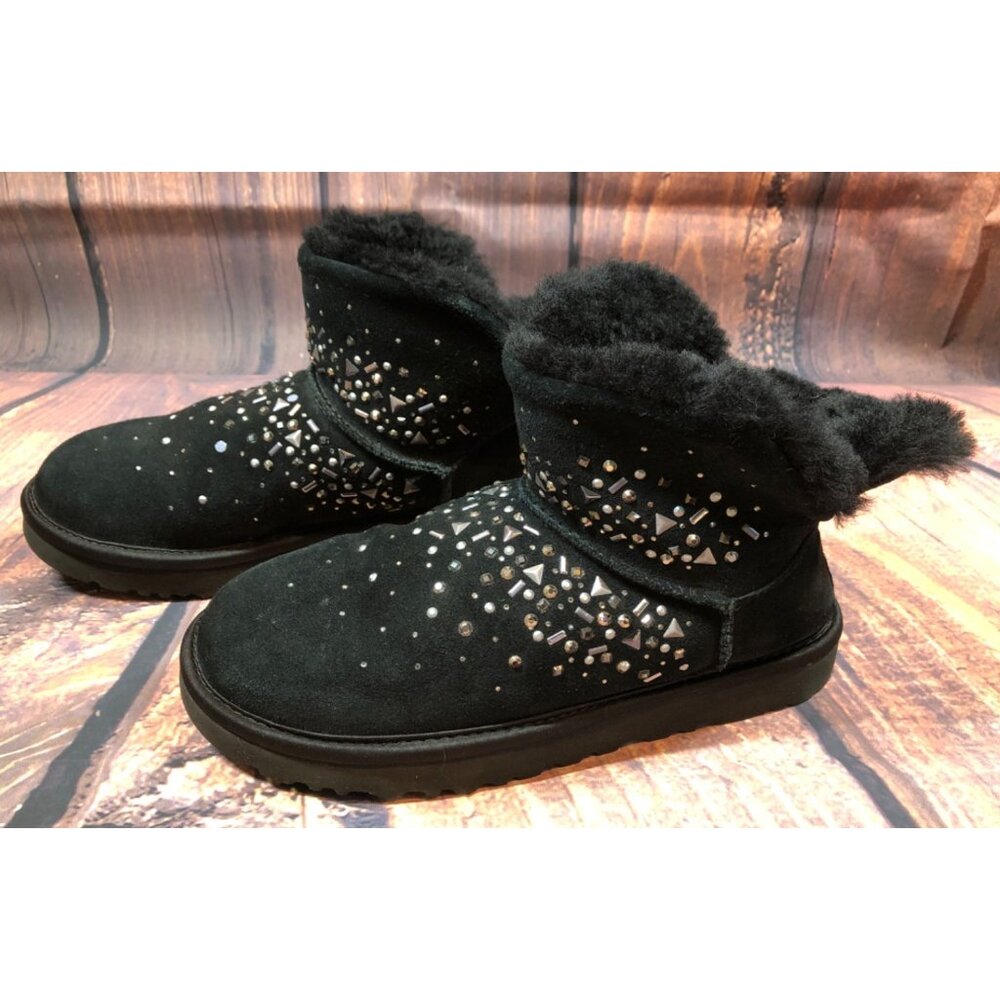 UGG Galaxy Mini Bling Embellished Suede Short Boots Womens 7 / 38 (v7H)
